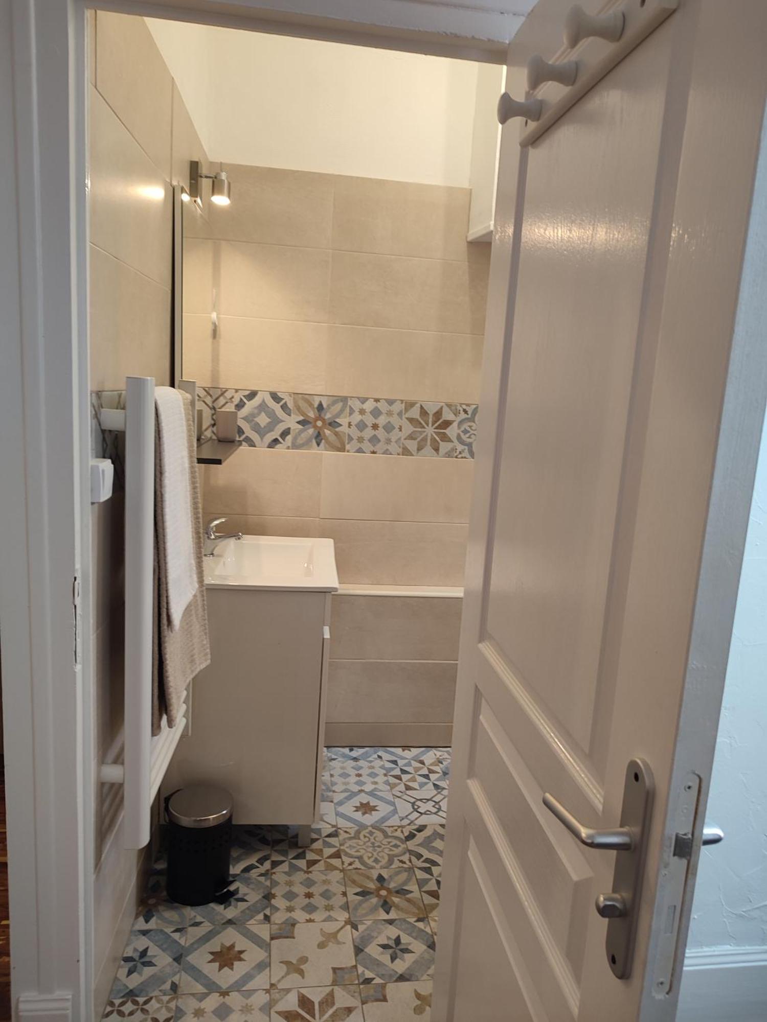 Apartament T1 Lumineux Et Climatise Chagny  Zewnętrze zdjęcie