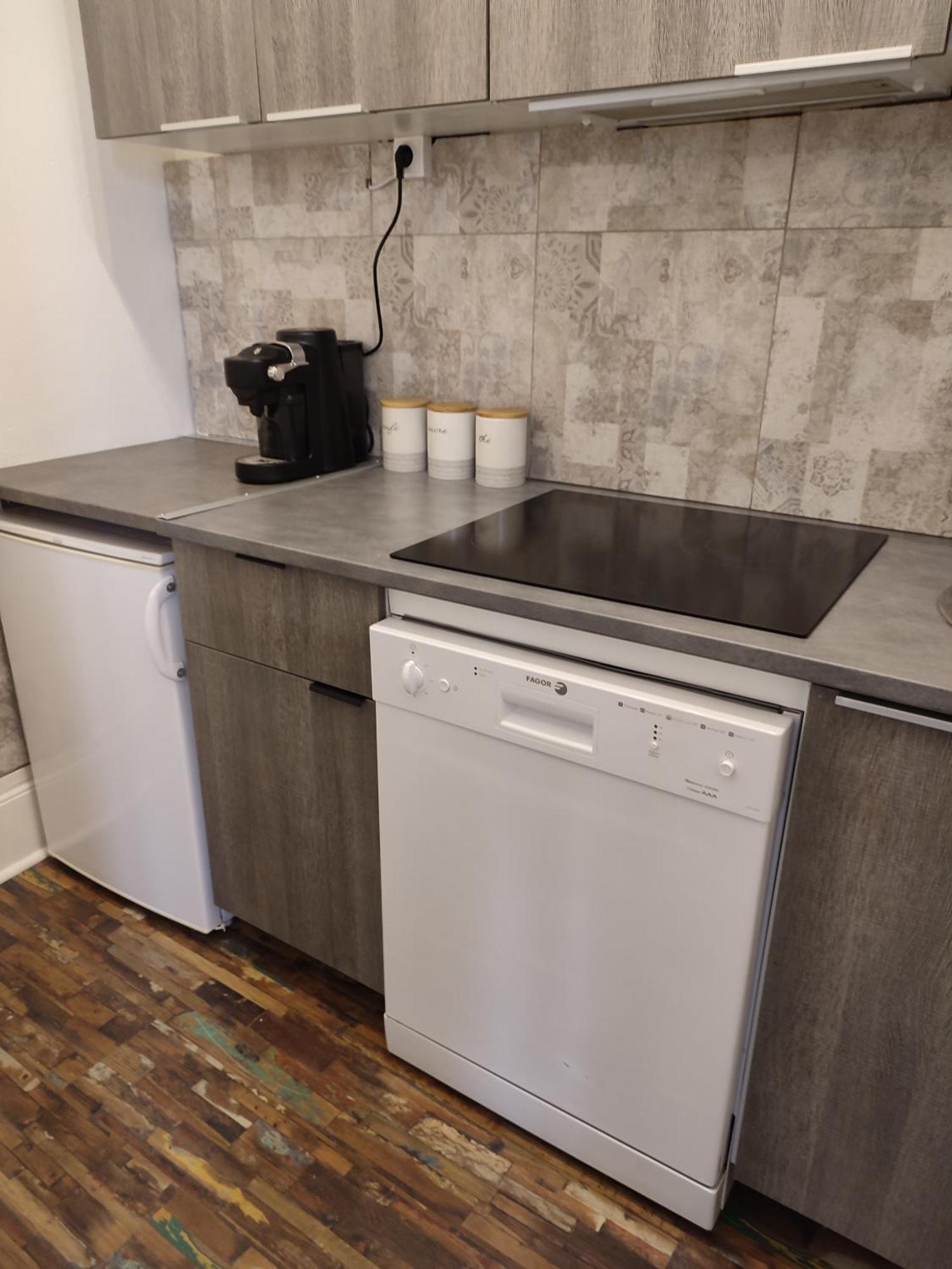 Apartament T1 Lumineux Et Climatise Chagny  Zewnętrze zdjęcie